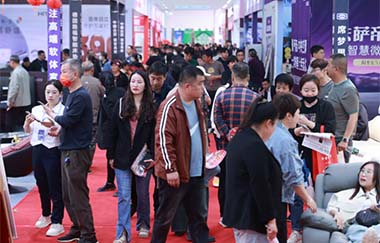 绵阳家装展会现场展商云集推出优惠吸引观众